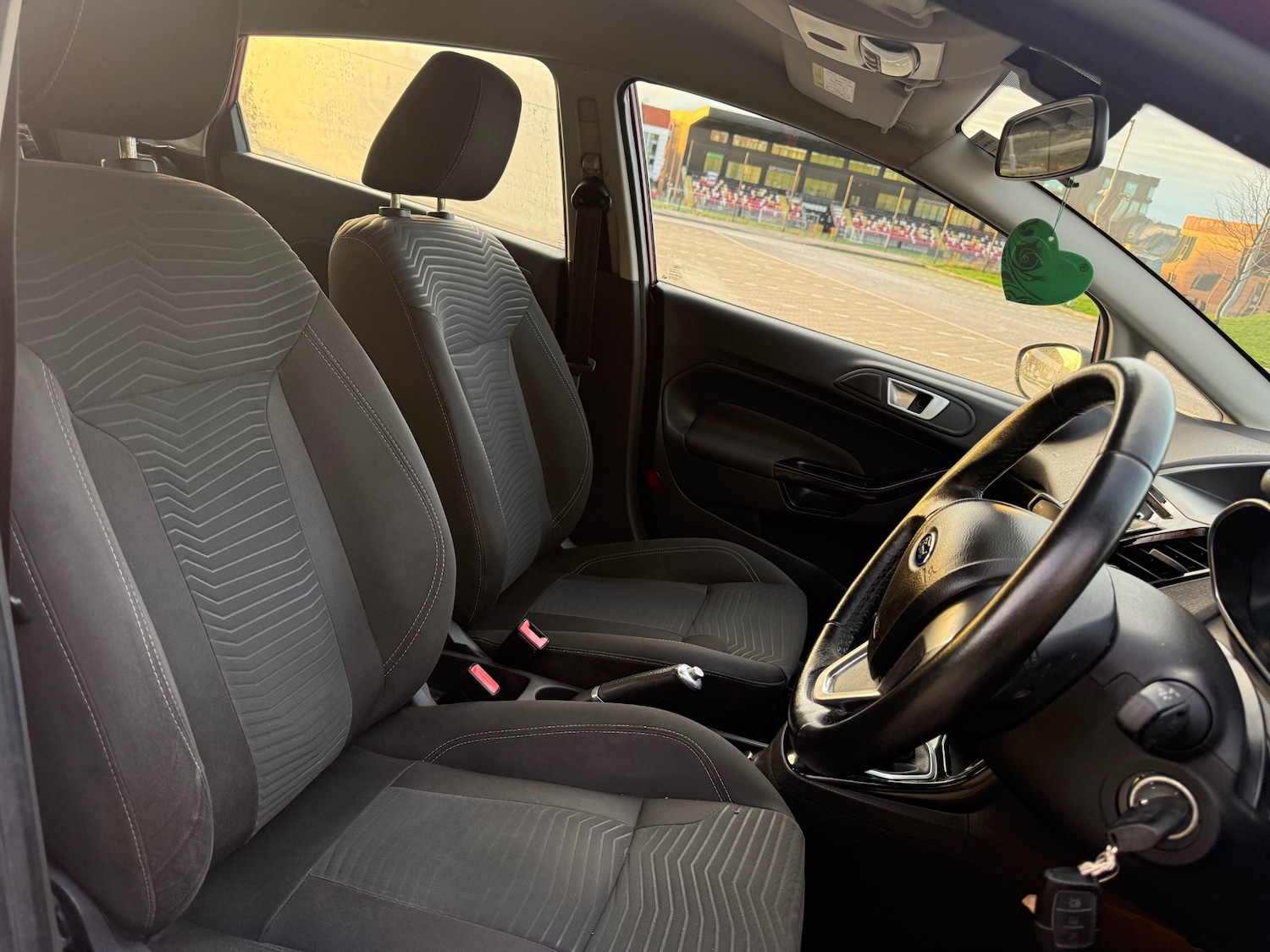 Used Ford Fiesta 2015 for sale - 76669488: Photo 25