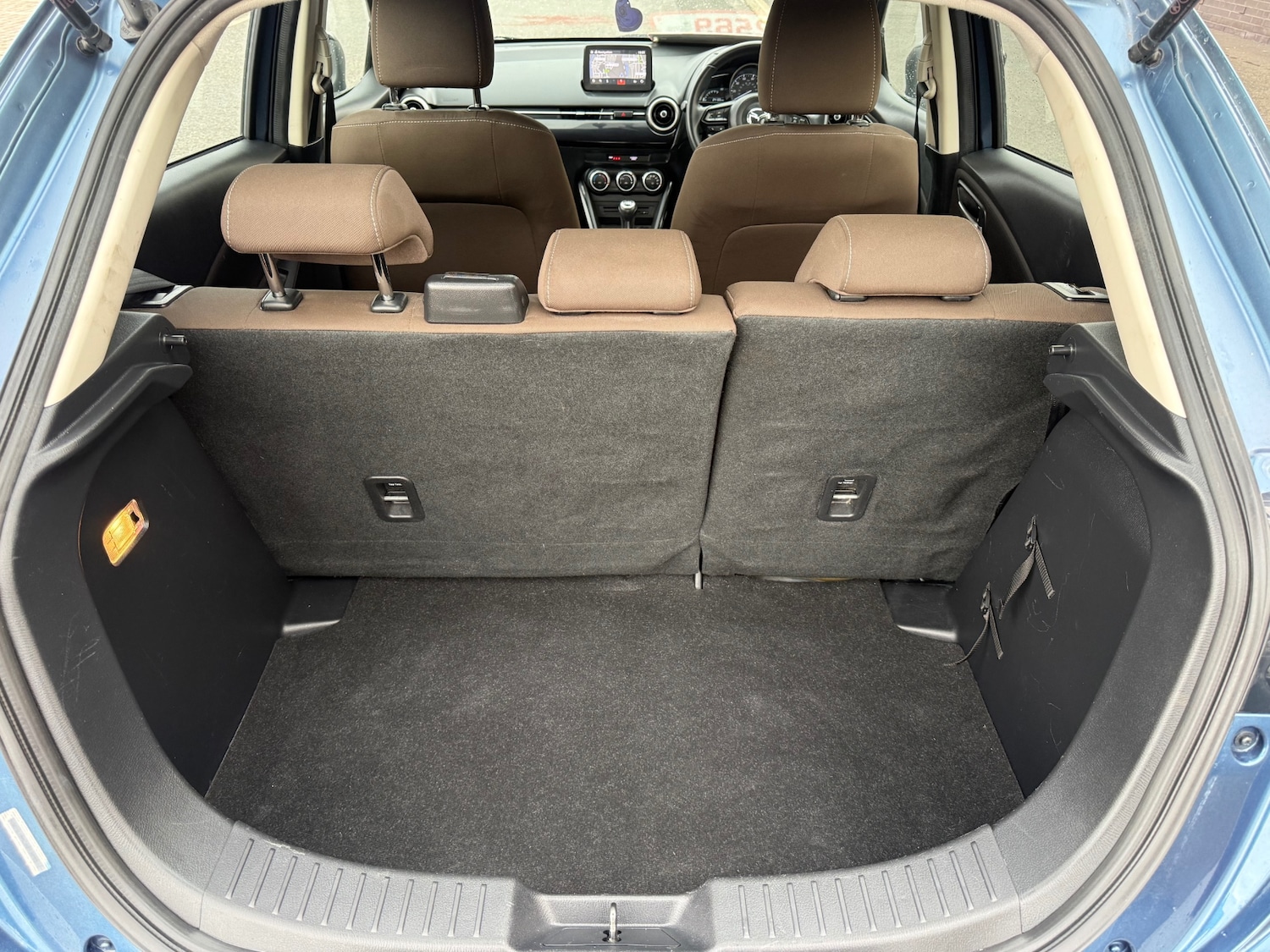 Used Mazda Mazda2 2021 for sale - 77213657: Photo 32