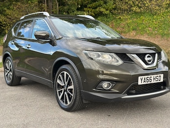 Used Nissan X-Trail 2016 for sale - 76000451: Photo