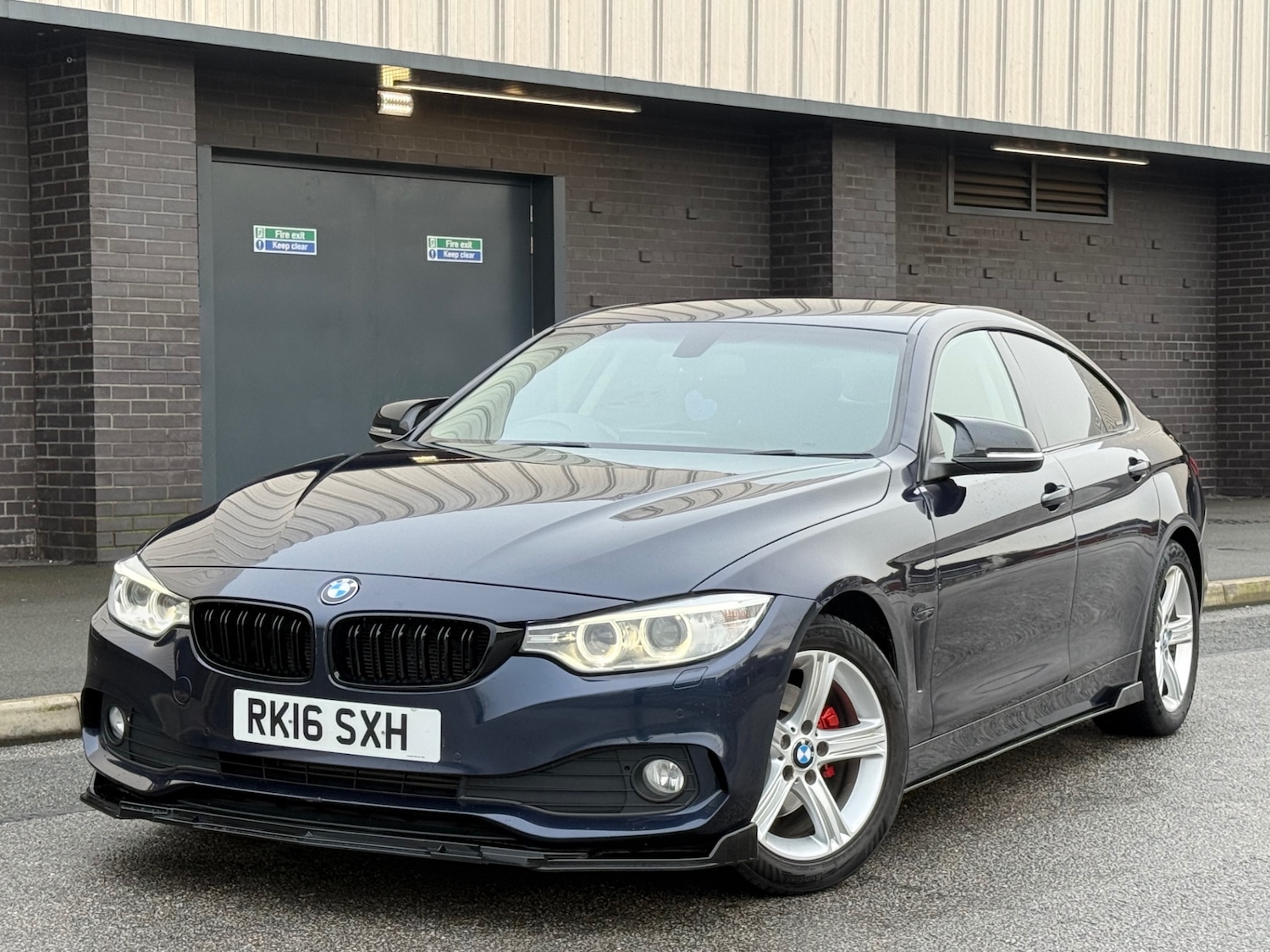 Used BMW 4 Series 2016 for sale - 77691164: Photo 2