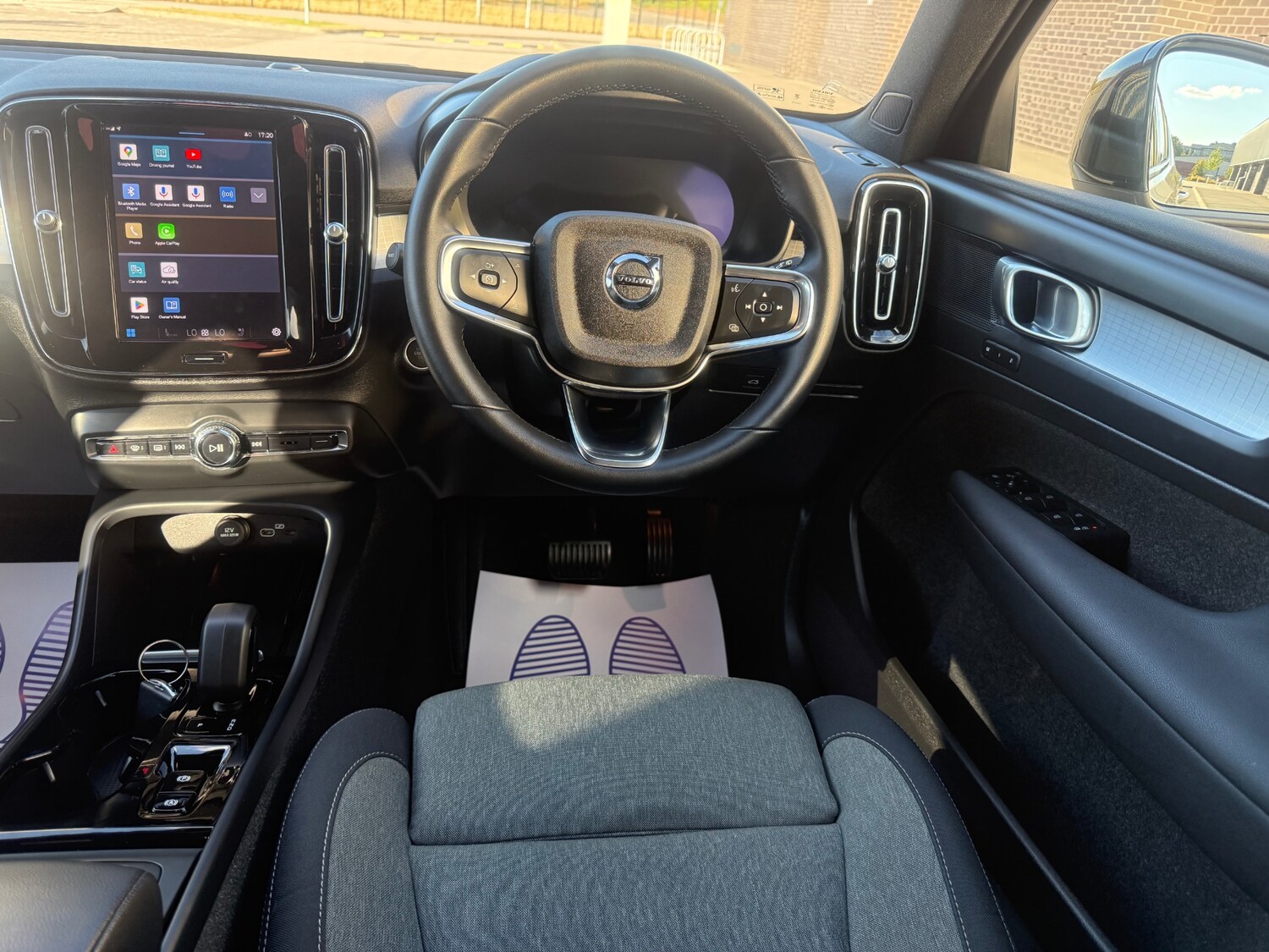 Used Volvo XC40 2023 for sale - 76848564: Photo 34