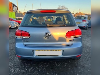 Used Volkswagen Golf 2010 for sale - 77691252: Photo
