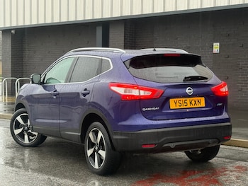 Used Nissan Qashqai 2015 for sale - 77240521: Photo