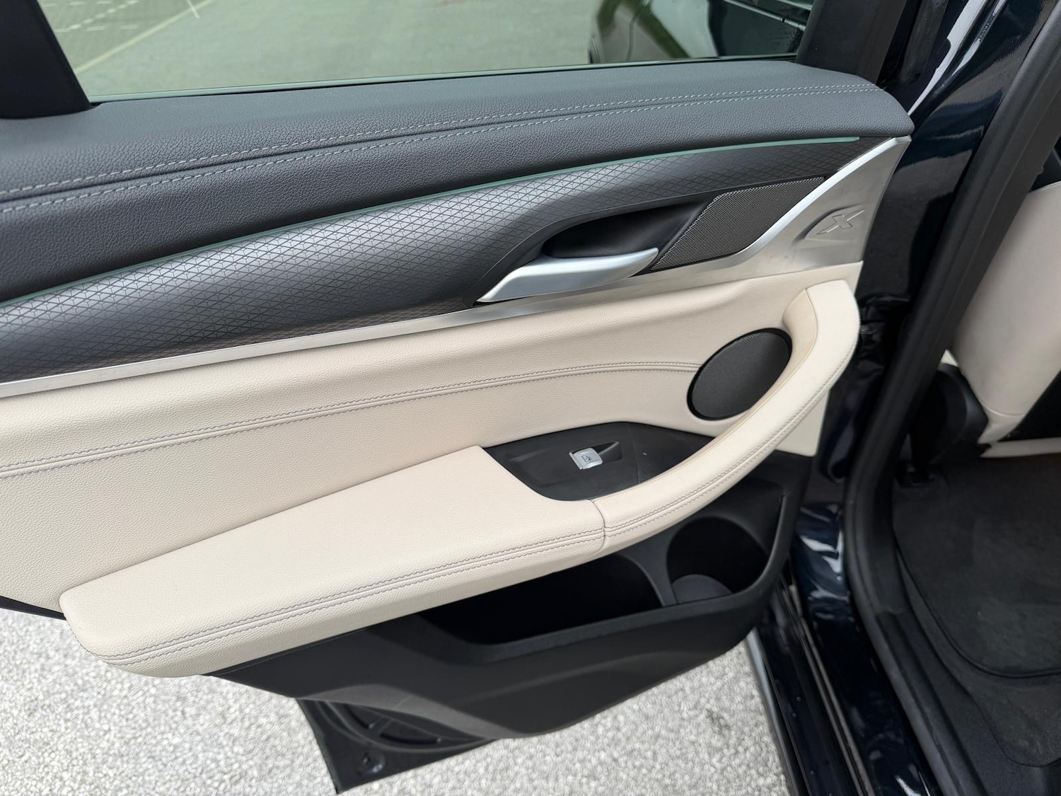 Used BMW iX3 2025 for sale - 76916263: Photo 14