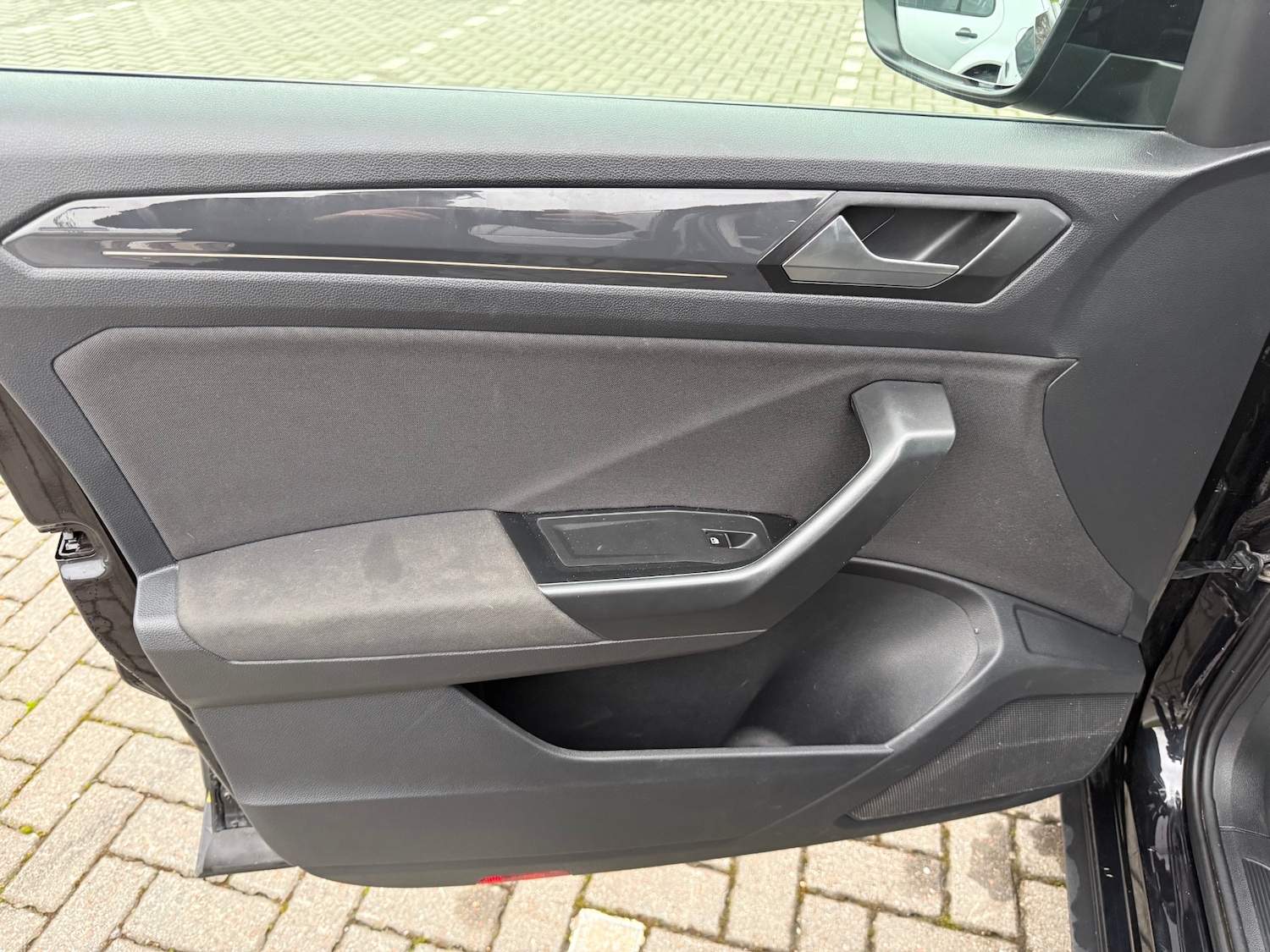 Used Volkswagen T-Roc 2020 for sale - 77536424: Photo 20