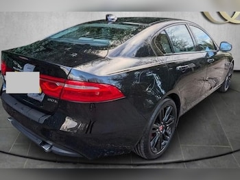 Used Jaguar XE 2017 for sale - 77791506: Photo