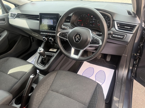 Used Renault Clio 2021 for sale - 76237406: Photo 10
