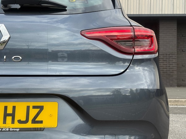 Used Renault Clio 2021 for sale - 76237406: Photo 27