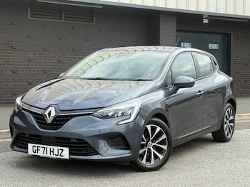 Used Renault Clio 2021 for sale - 76237406: Photo 2