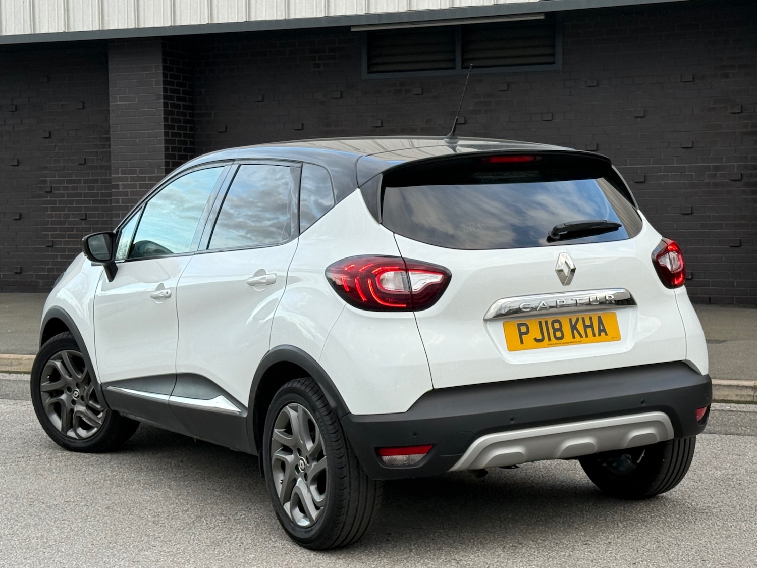 Used Renault Captur 2018 for sale - 77718250: Photo 4