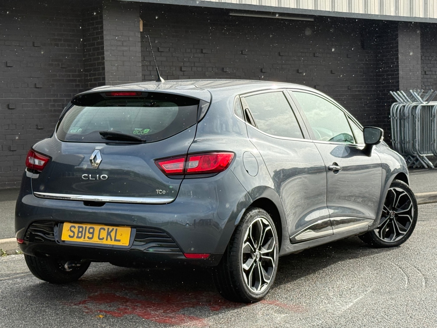 Used Renault Clio 2019 for sale - 76891808: Photo 5