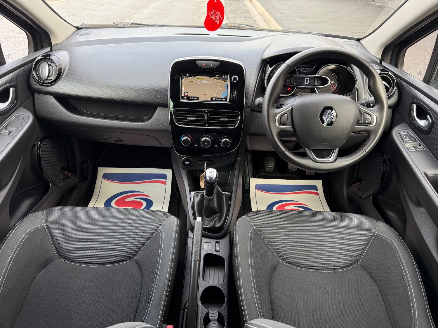 Used Renault Clio 2019 for sale - 76891808: Photo 8