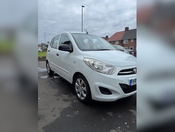 Used Hyundai i10 2012 for sale - 76091633: Photo 2
