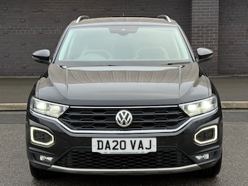 Used Volkswagen T-Roc 2020 for sale - 78202559: Photo