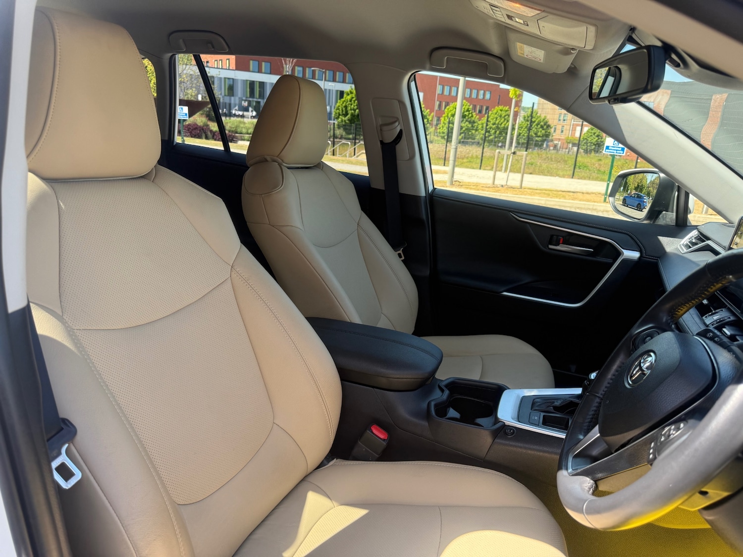 Used Toyota RAV4 2020 for sale - 77213552: Photo 16