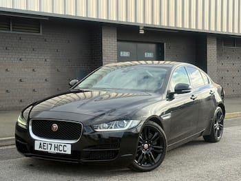 Used Jaguar XE 2017 for sale - 79583073: Photo