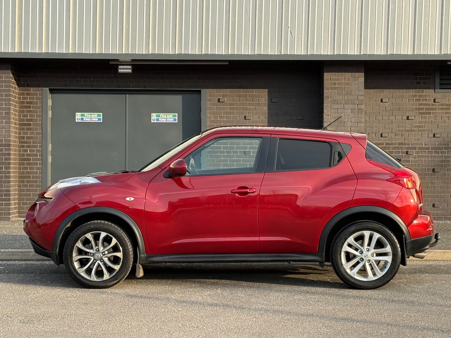 Used Nissan Juke 2014 for sale - 78143836: Photo 9