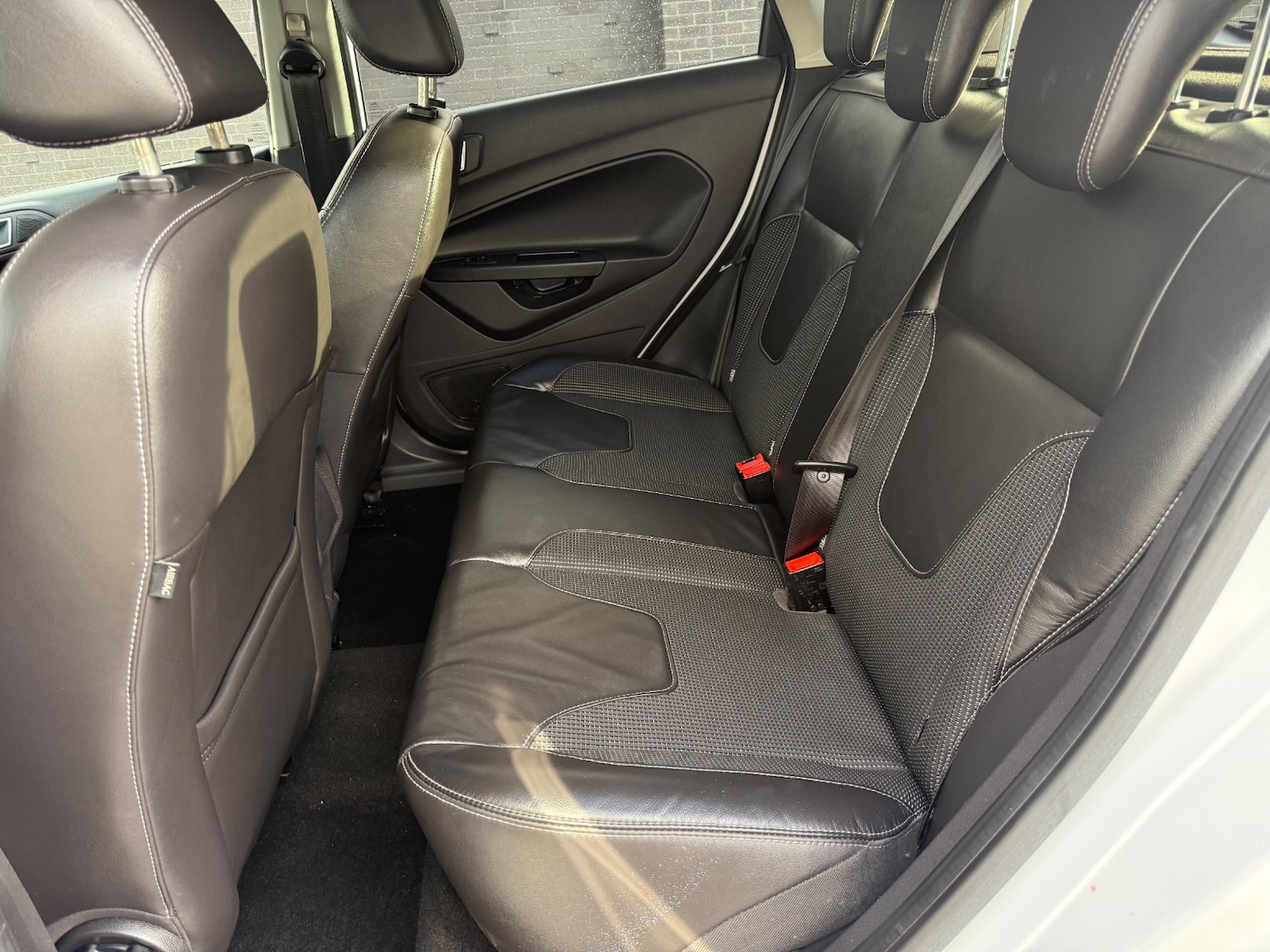 Used Ford Fiesta 2014 for sale - 76437199: Photo 15