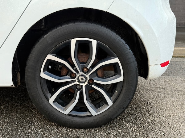 Used Renault Clio 2018 for sale - 76298093: Photo 26
