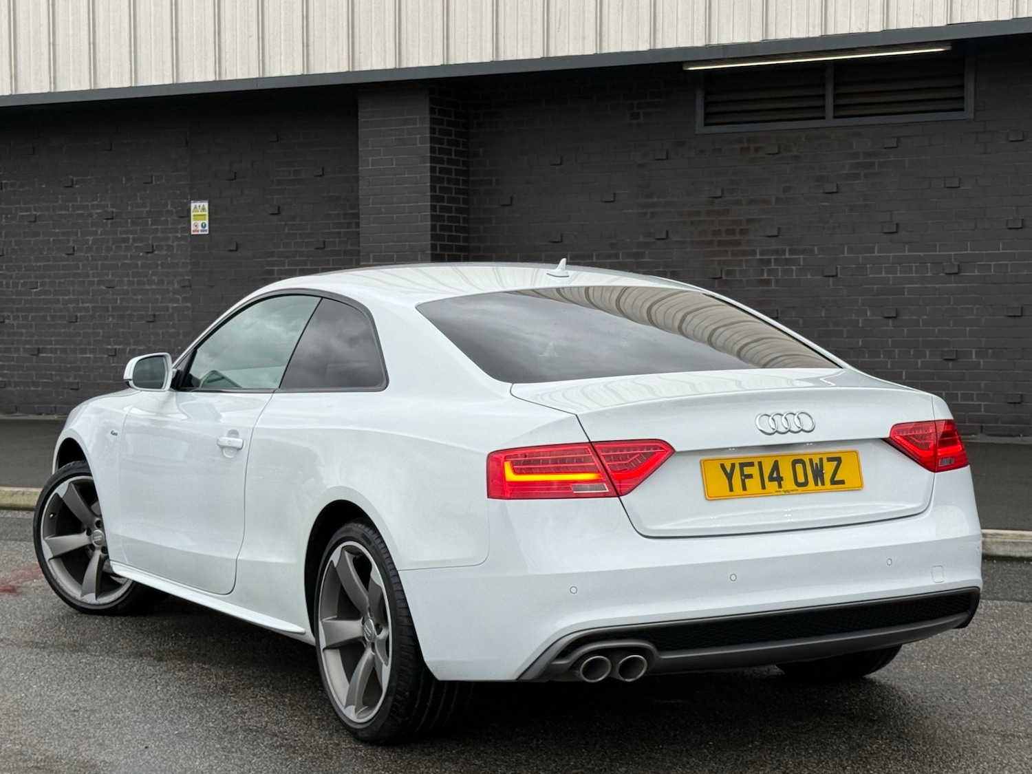 Used Audi A5 2014 for sale - 77851673: Photo 4