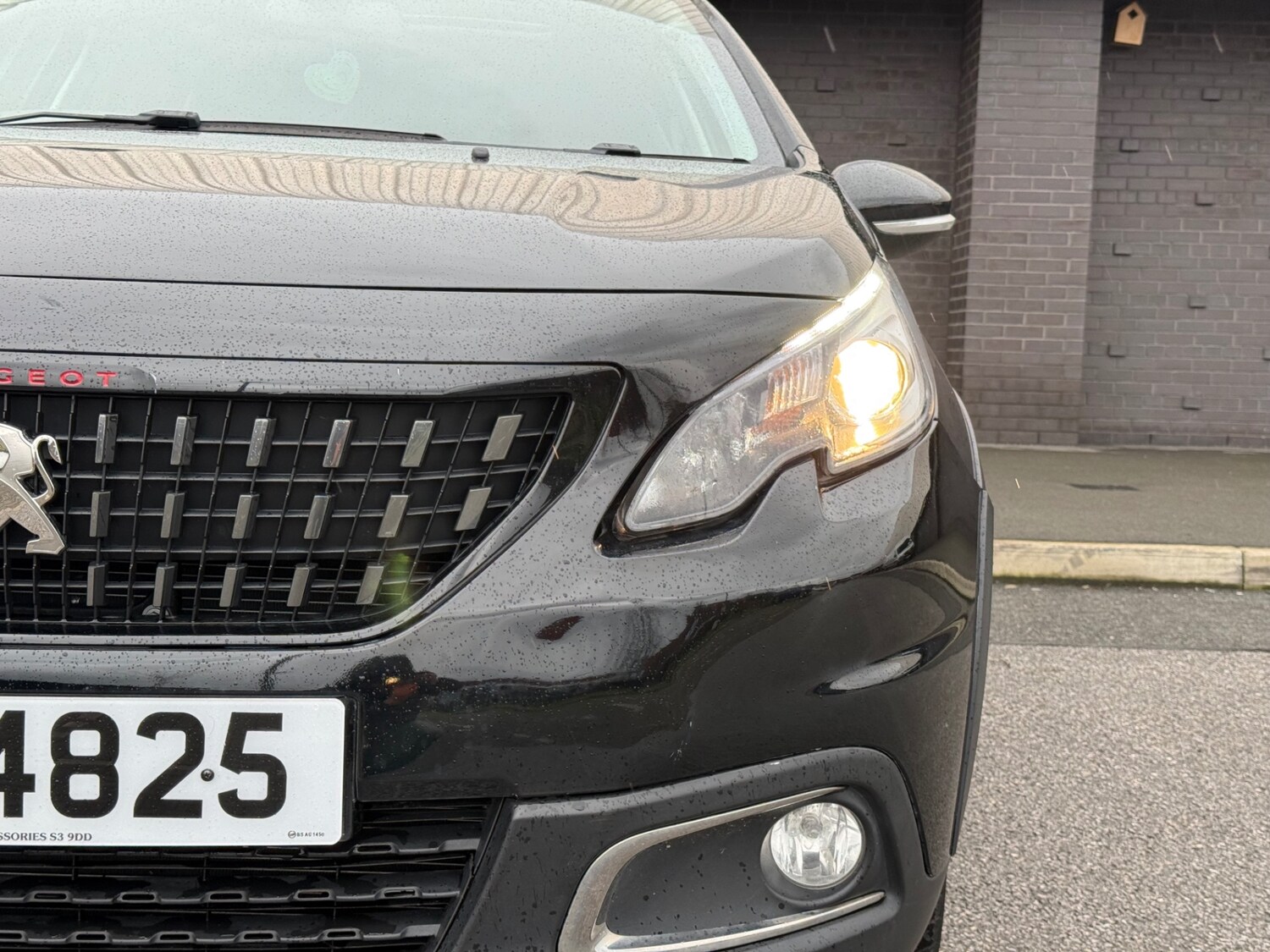 Used Peugeot 2008 2018 for sale - 78045865: Photo 30