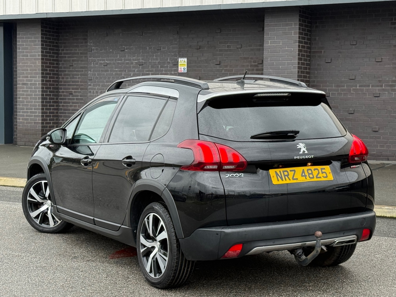 Used Peugeot 2008 2018 for sale - 78045865: Photo 4