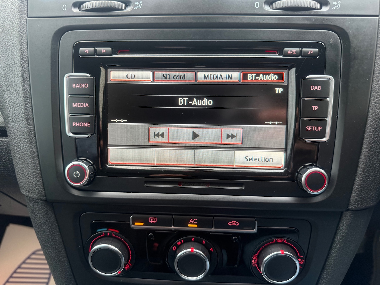 Used Volkswagen Golf 2011 for sale - 77905956: Photo 14