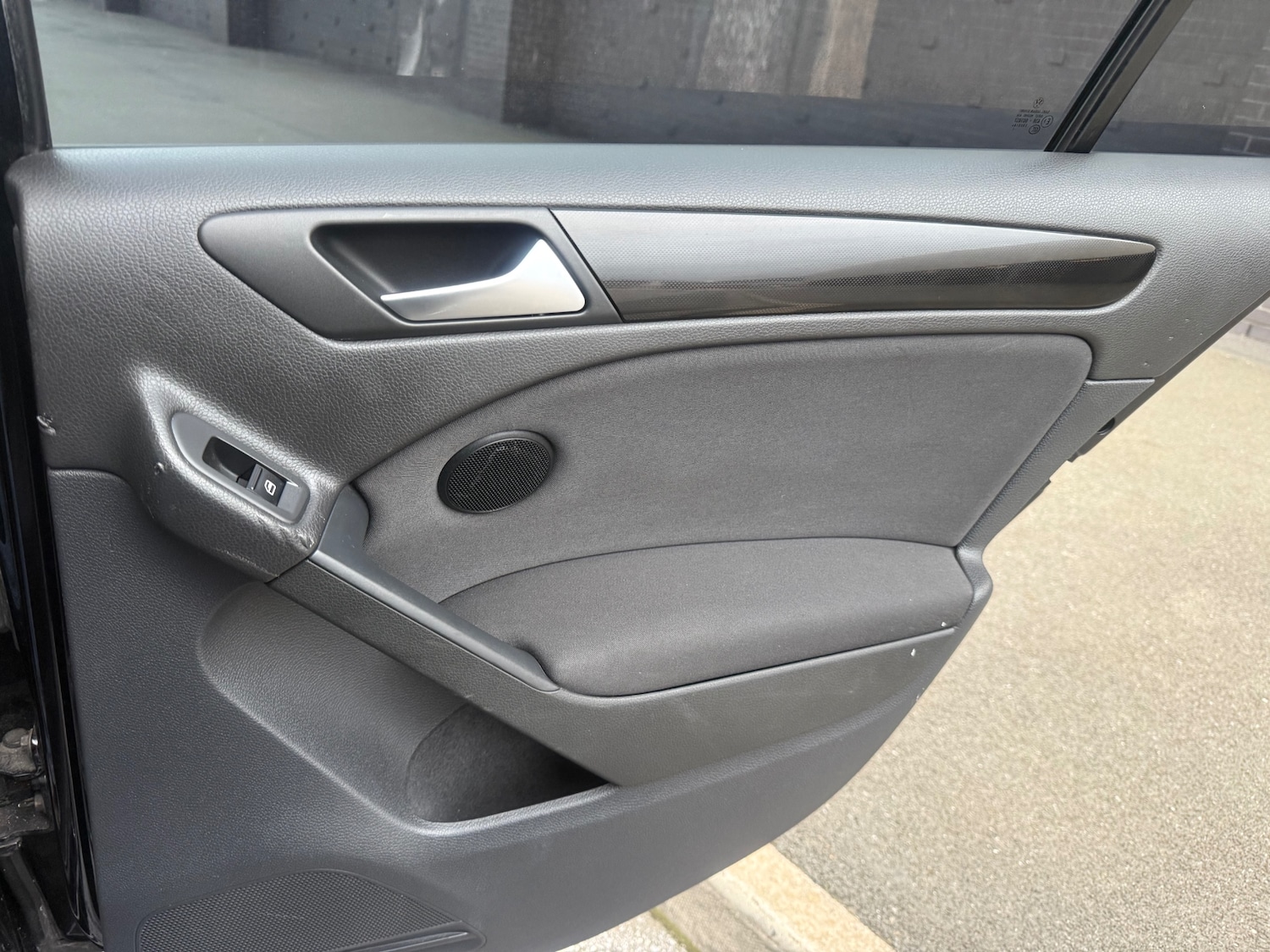 Used Volkswagen Golf 2011 for sale - 77905956: Photo 22