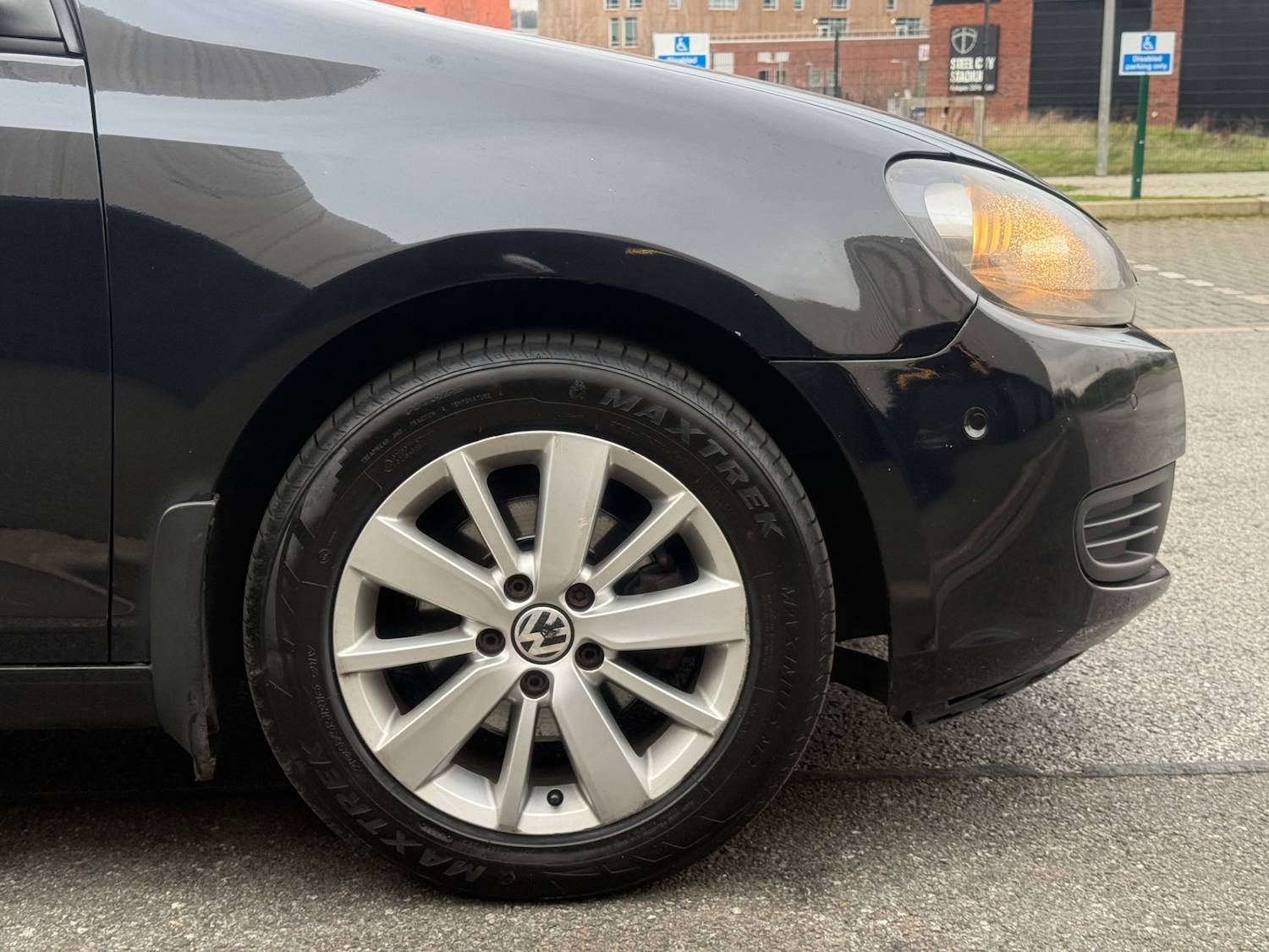 Used Volkswagen Golf 2011 for sale - 77905956: Photo 8