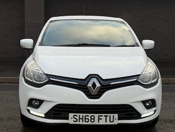 Used Renault Clio 2018 for sale - 78533368: Photo