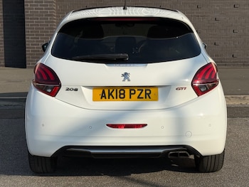Used Peugeot 208 2018 for sale - 79520142: Photo