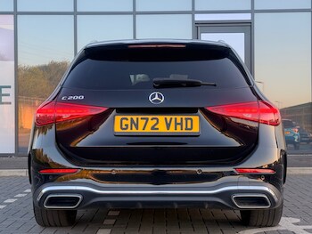 Used Mercedes-Benz C Class 2022 for sale - 78584835: Photo