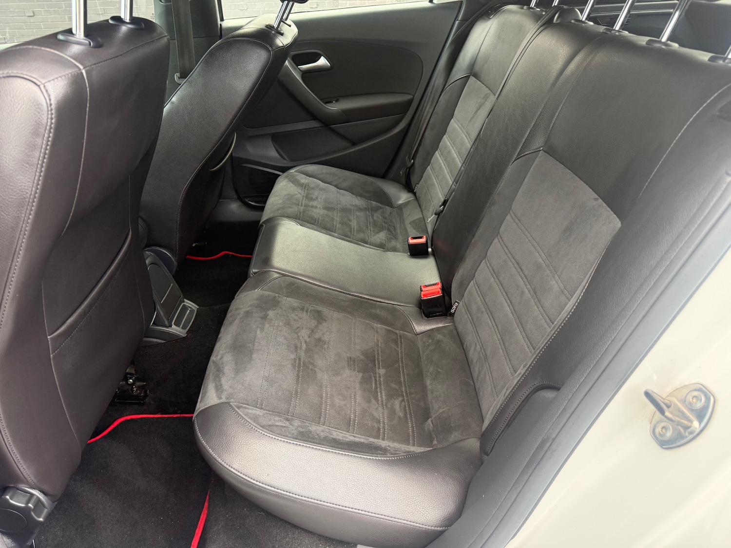 Used Volkswagen Polo 2016 for sale - 76520923: Photo 14