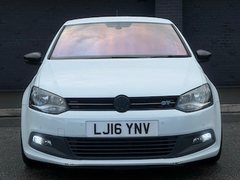 Used Volkswagen Polo 2016 for sale - 76520923: Photo