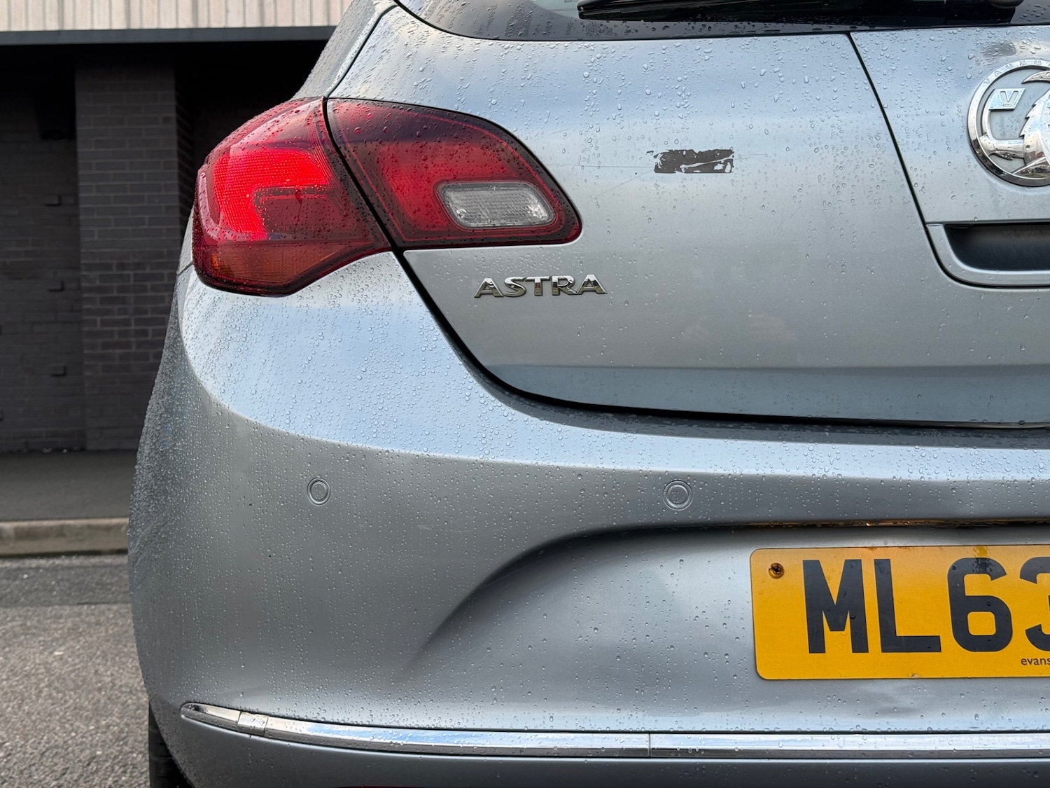 Used Vauxhall Astra 2013 for sale - 77236830: Photo 25