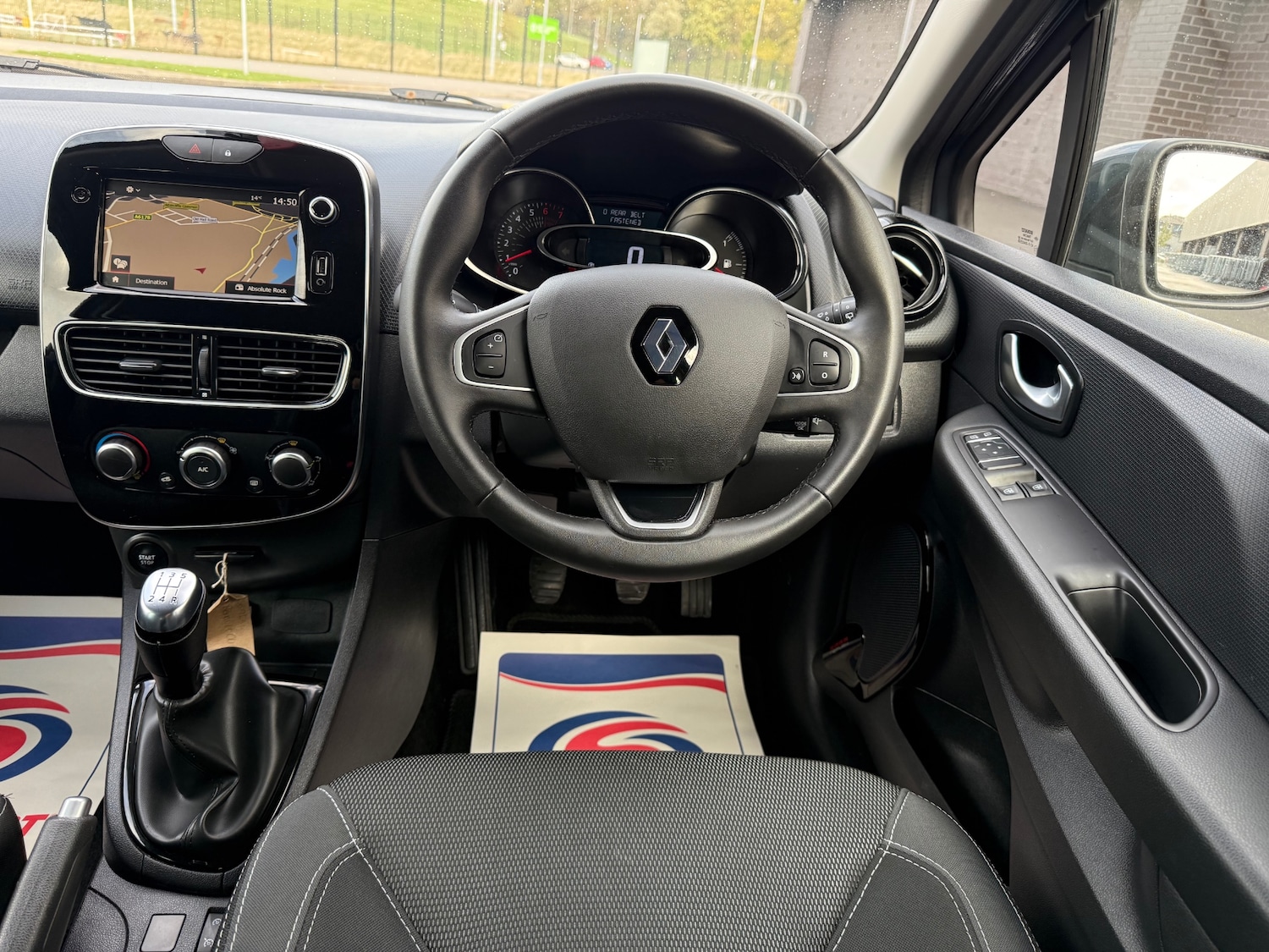 Used Renault Clio 2019 for sale - 76510514: Photo 14