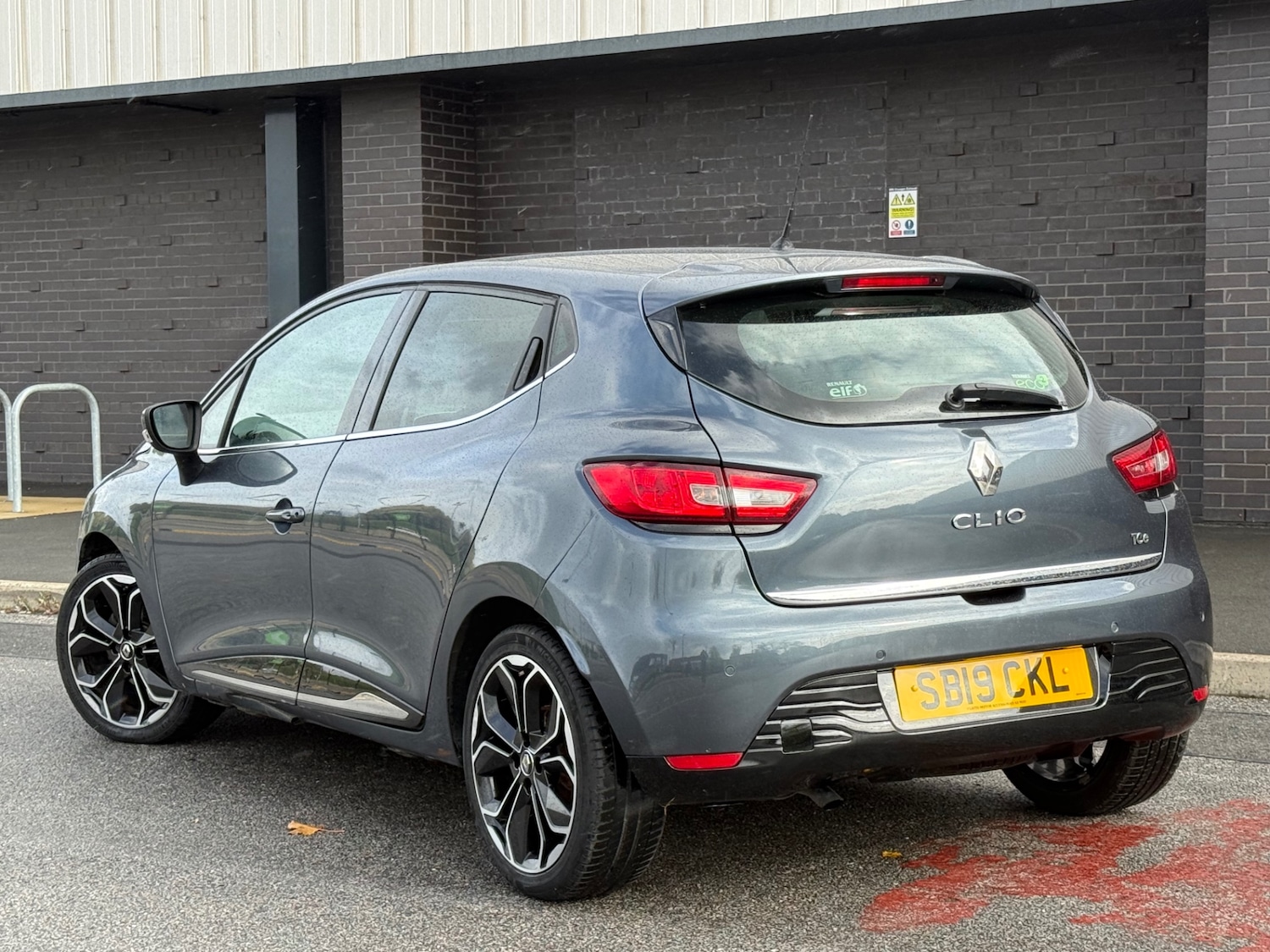 Used Renault Clio 2019 for sale - 76510514: Photo 4