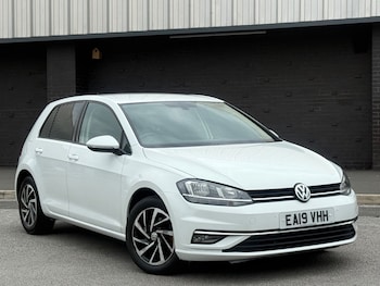 Used Volkswagen Golf 2019 for sale - 75517892: Photo