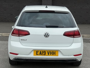 Used Volkswagen Golf 2019 for sale - 75715665: Photo