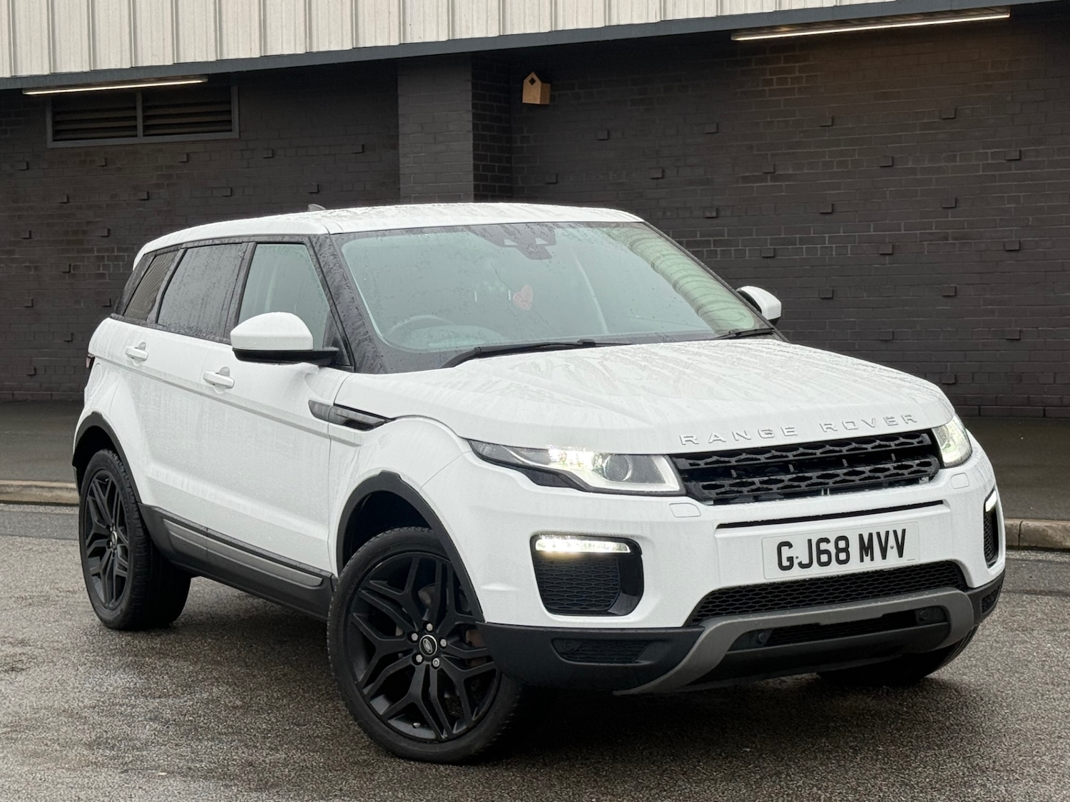 Used Land Rover Range Rover Evoque 2018 for sale - 77687580: Photo 2