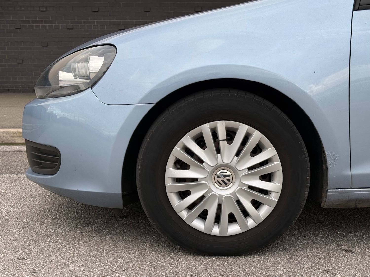 Used Volkswagen Golf 2010 for sale - 77717993: Photo 23