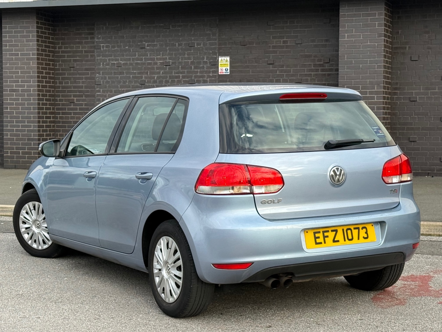 Used Volkswagen Golf 2010 for sale - 77717993: Photo 4