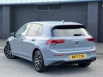 Used Volkswagen Golf 2022 for sale - 78092661: Photo