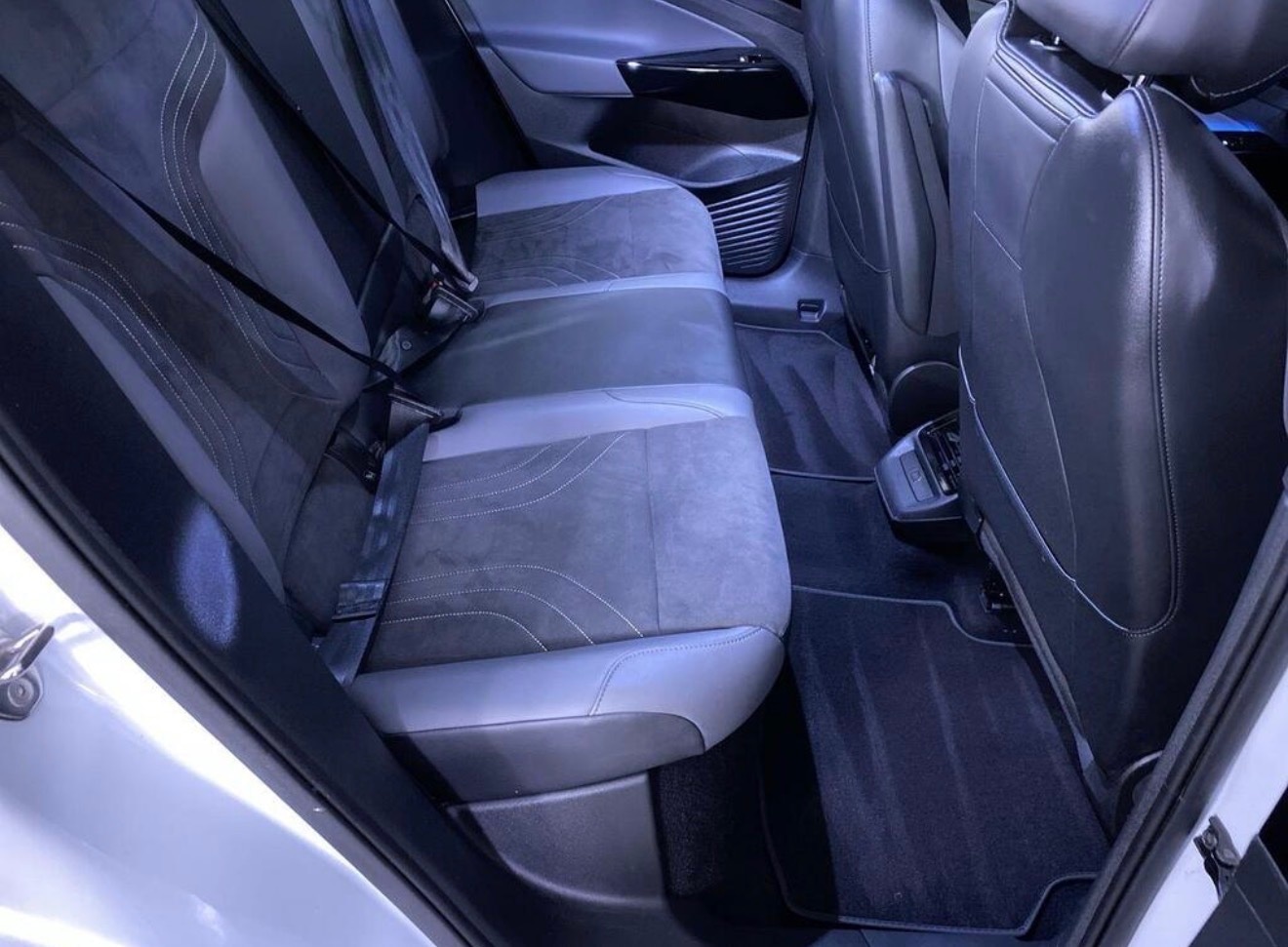 Used Volkswagen ID.4 2022 for sale - 77708262: Photo 9