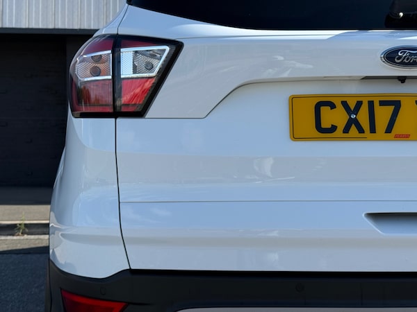 Used Ford Kuga 2017 for sale - 76134440: Photo 32