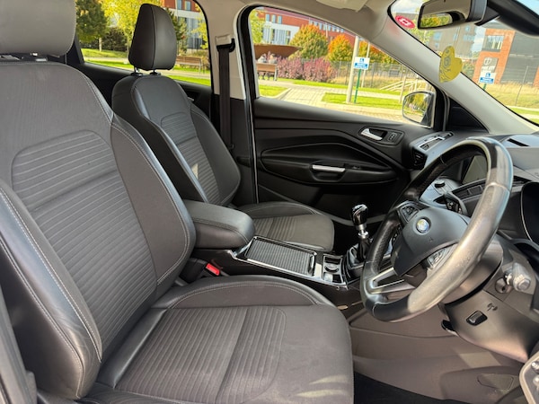Used Ford Kuga 2017 for sale - 76134440: Photo 37