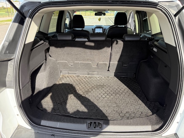 Used Ford Kuga 2017 for sale - 76134440: Photo 38
