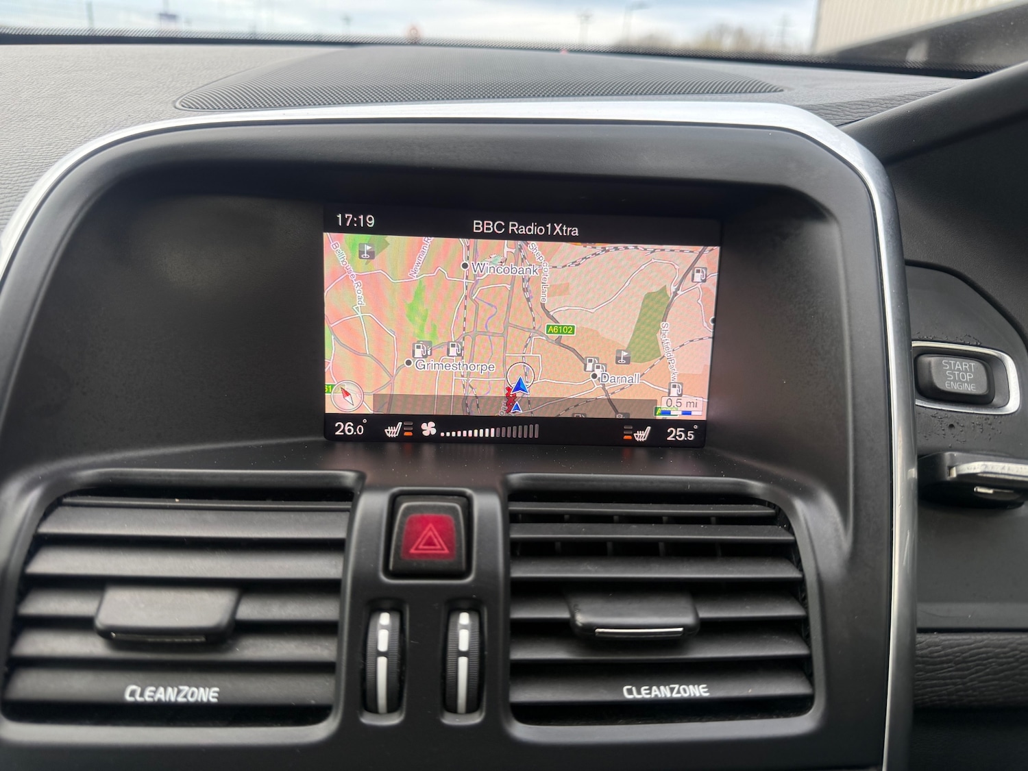 Used Volvo XC60 2017 for sale - 78038440: Photo 10