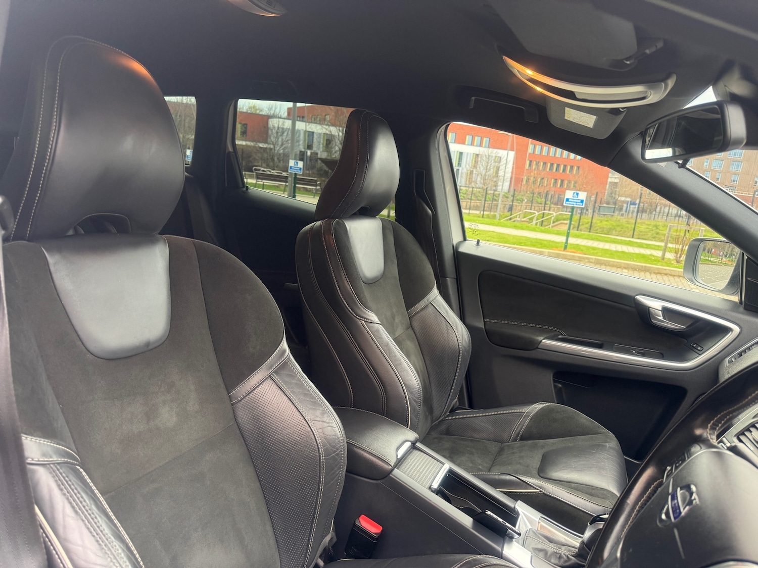 Used Volvo XC60 2017 for sale - 78038440: Photo 12