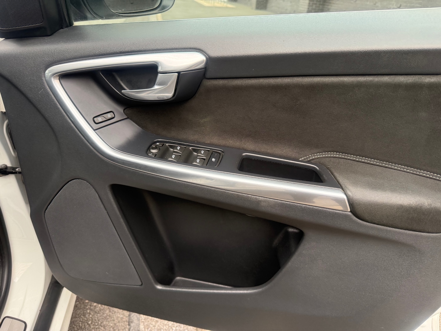 Used Volvo XC60 2017 for sale - 78038440: Photo 13